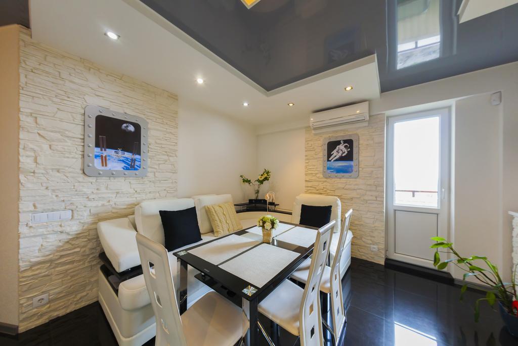 Apartment Prestige Hall Kiev Buitenkant foto